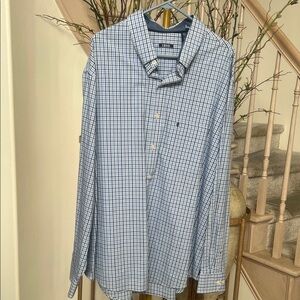 Izod Men's Light Blue Plaid Button Down Shirt